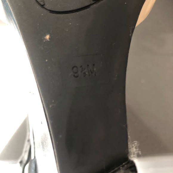 Marc Fisher Heels size 9 1/2 - Picture 3 of 3